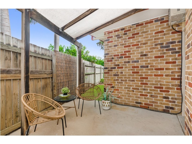 4 Clarence Court, Kirwan QLD 4817