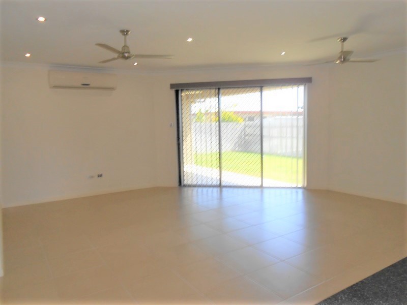 38 Stoneville Circuit, Mount Louisa QLD 4814