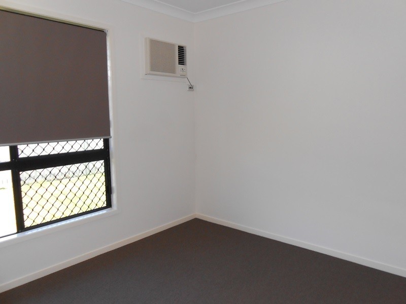 38 Stoneville Circuit, Mount Louisa QLD 4814