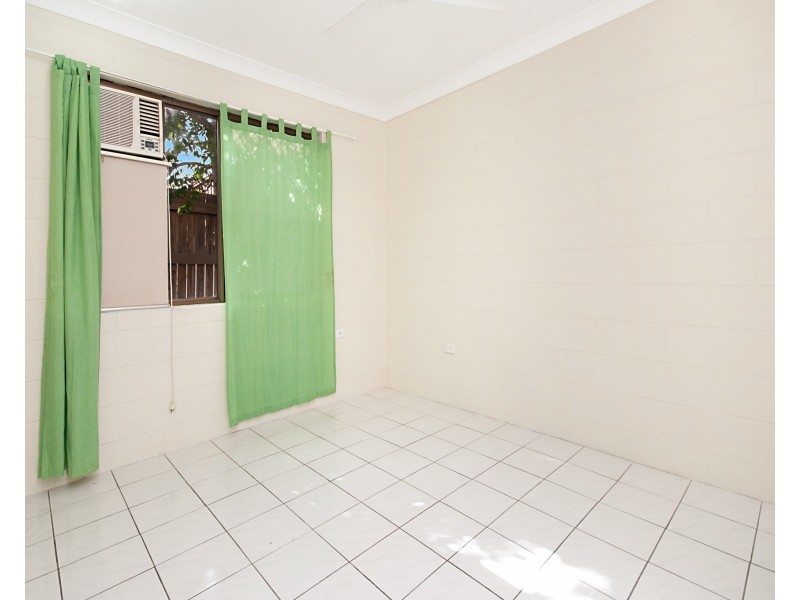 2/425 Walker Street, Townsville City QLD 4810