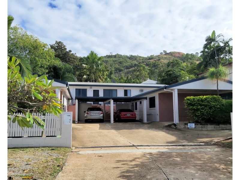 2/425 Walker Street, Townsville City QLD 4810
