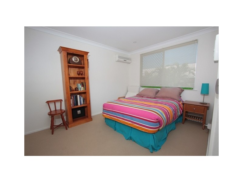 2/2 Howitt Street, North Ward QLD 4810