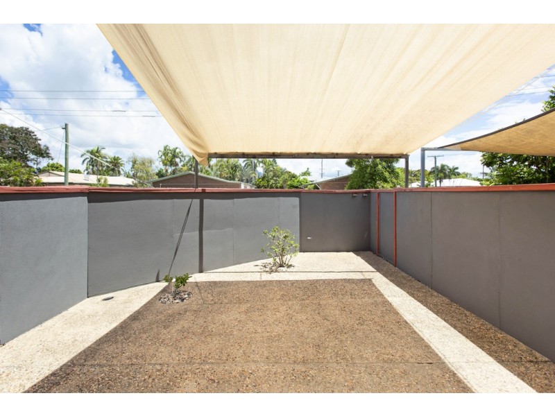 9/22 Marks Street, Hermit Park QLD 4812