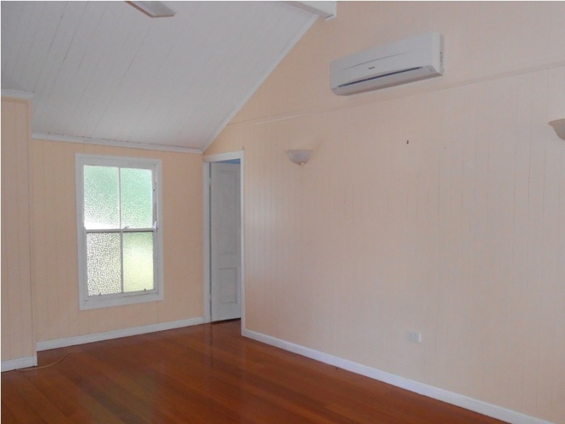 10 Redpath Street, North Ward QLD 4810