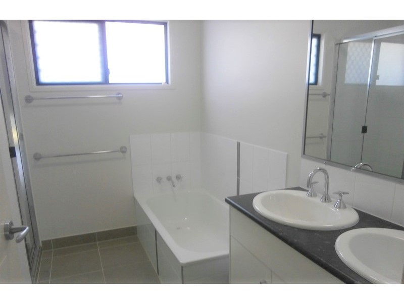 123 Kalynda Parade, Bohle Plains QLD 4817