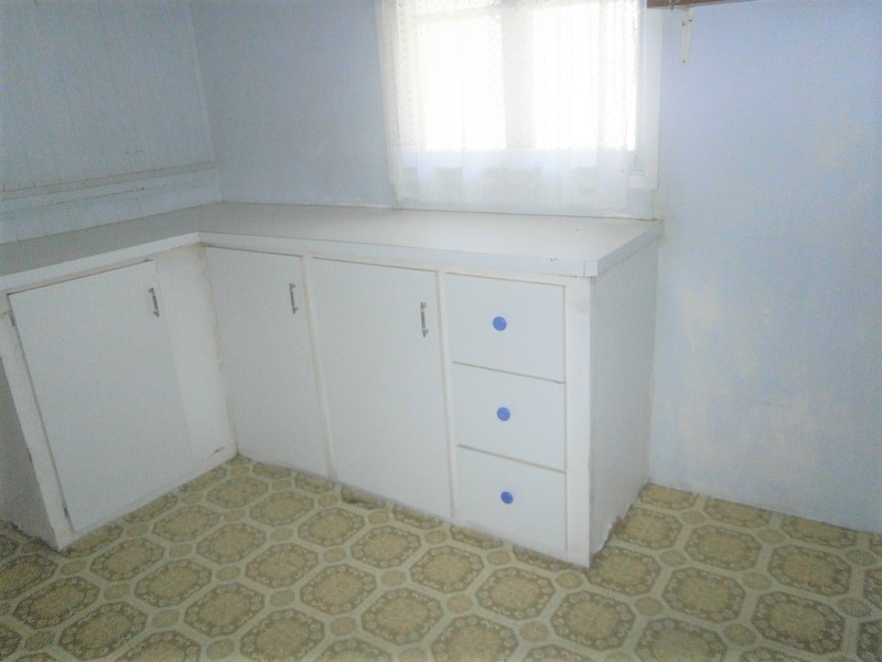 71 Armstrong Street, Hermit Park QLD 4812