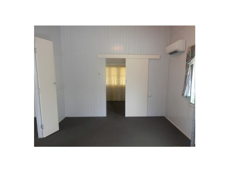 71 Armstrong Street, Hermit Park QLD 4812