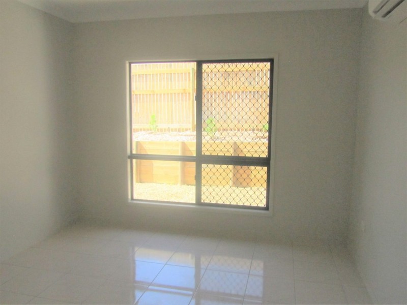 32 Franklin Drive, Mount Louisa QLD 4814