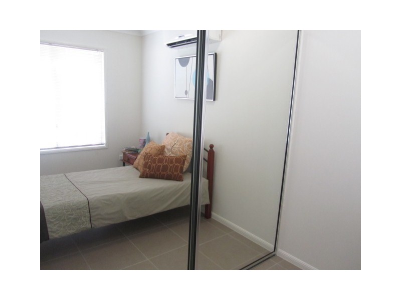 13 Iona Avenue, Burdell QLD 4818