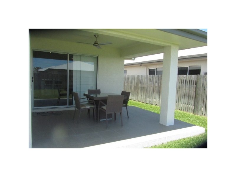 13 Iona Avenue, Burdell QLD 4818