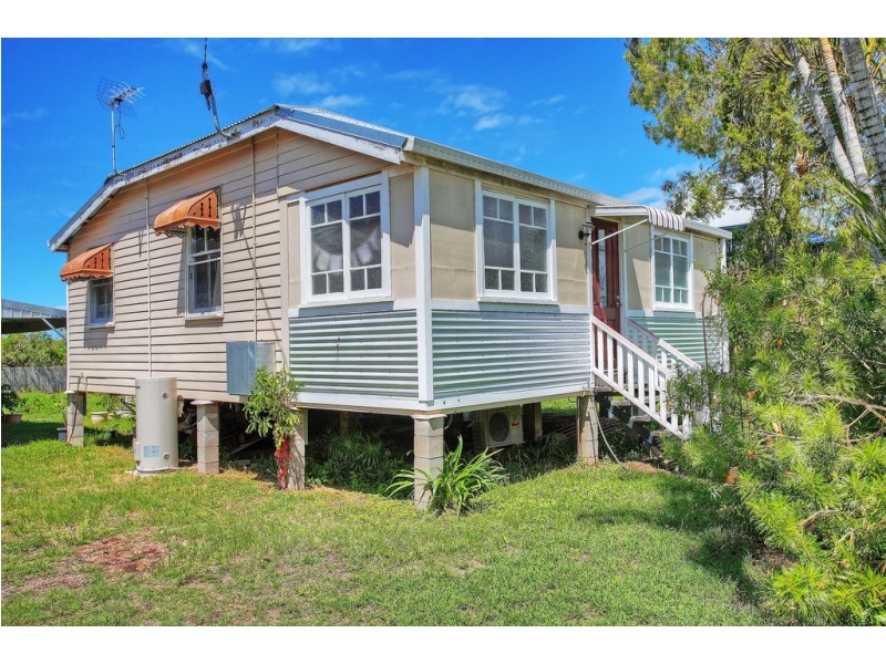 29 Philp Street, Hermit Park QLD 4812