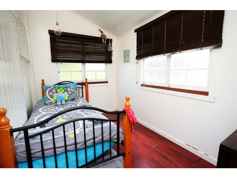 29 Philp Street, Hermit Park QLD 4812