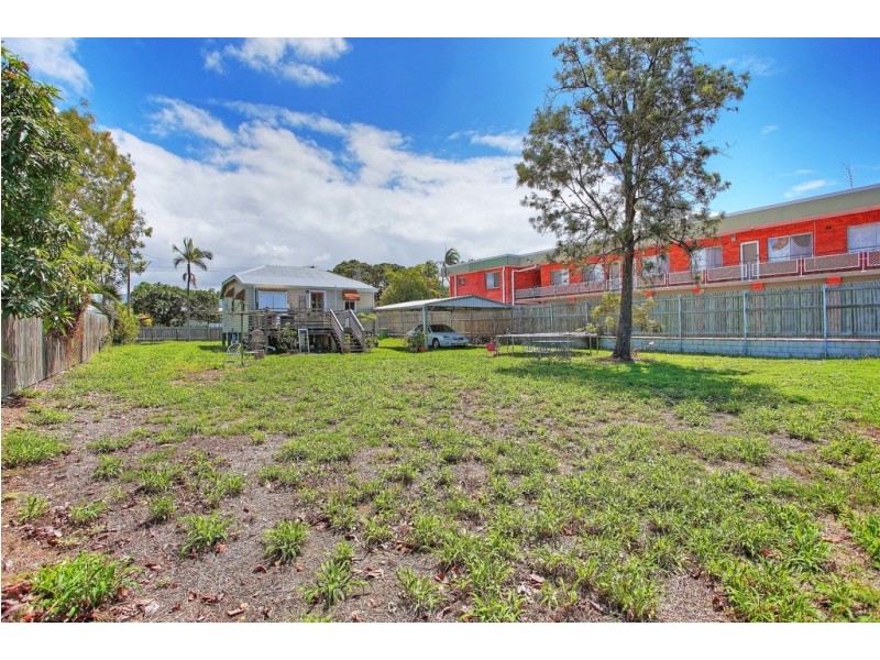 29 Philp Street, Hermit Park QLD 4812