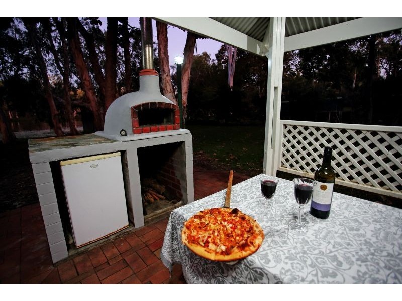 7 Koala Court, Kelso QLD 4815