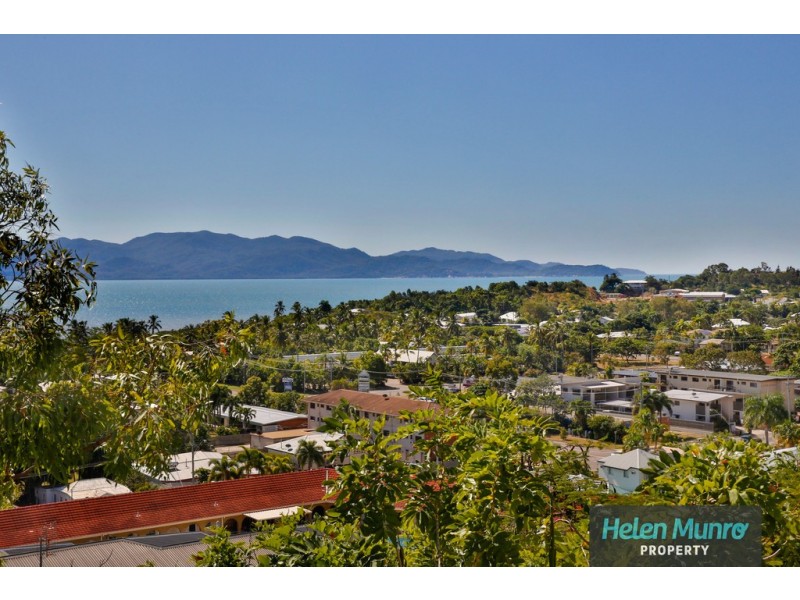 1/9 Little Street, Belgian Gardens QLD 4810