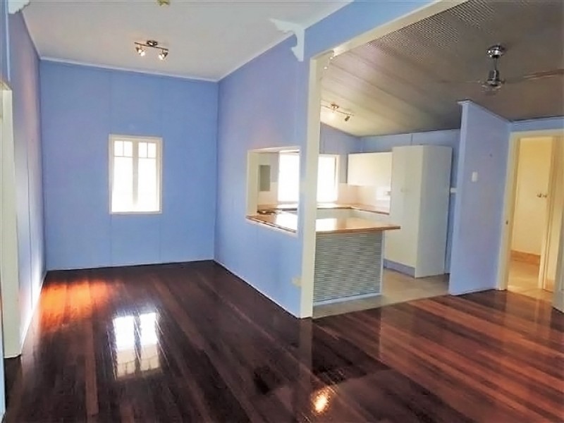 5 Humphrey Street, West End QLD 4810