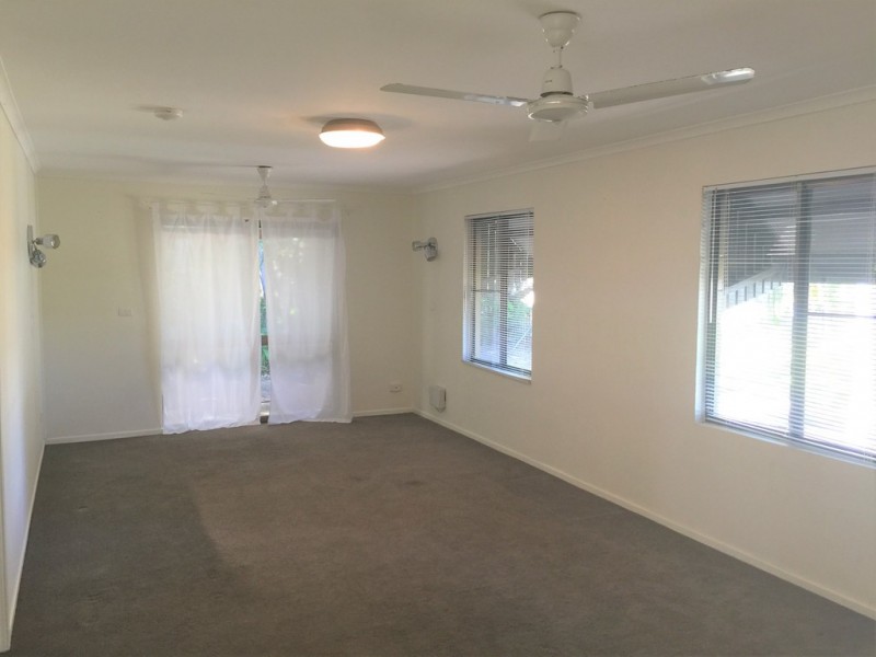 14 Third Street, Railway Estate QLD 4810