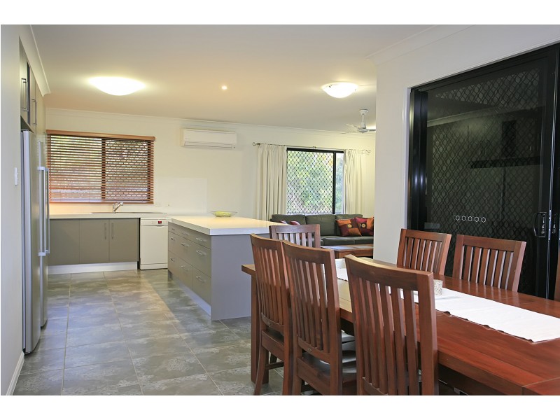 20 Fitzallan Street, Bushland Beach QLD 4818