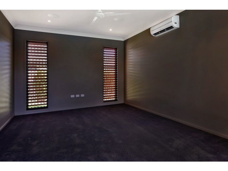 20 Fitzallan Street, Bushland Beach QLD 4818