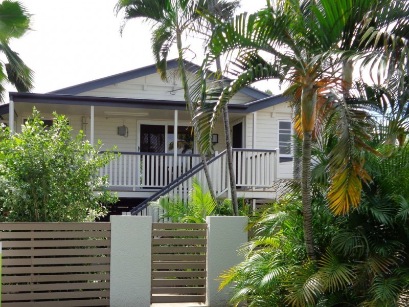 47 Goldring Street, Hermit Park QLD 4812