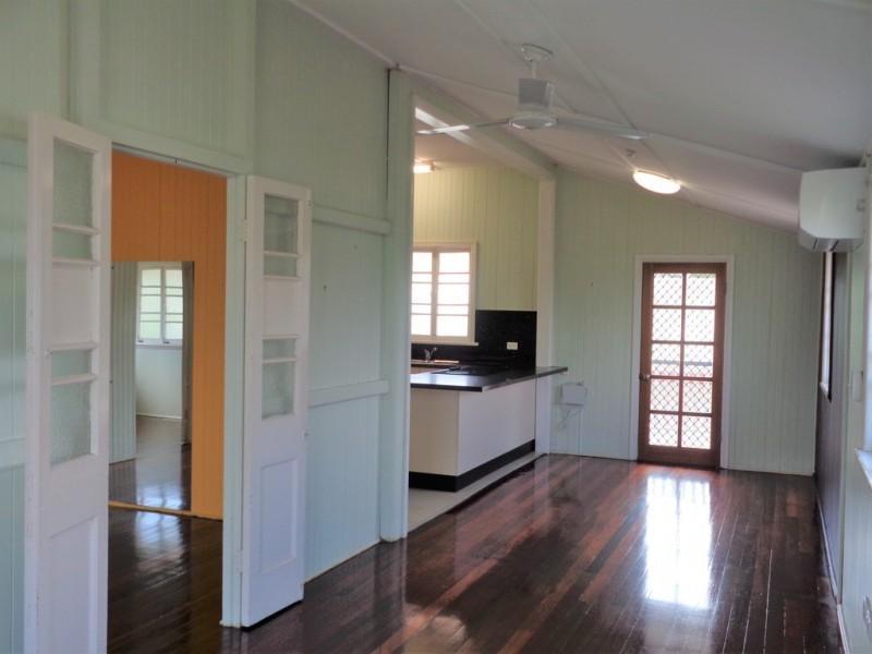 47 Goldring Street, Hermit Park QLD 4812