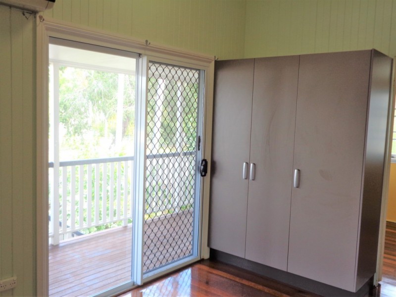 47 Goldring Street, Hermit Park QLD 4812