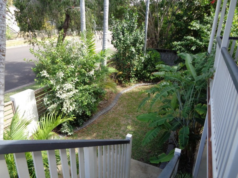 47 Goldring Street, Hermit Park QLD 4812