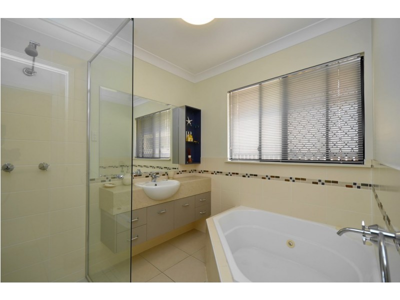 19 Chesterton Court, Kirwan QLD 4817