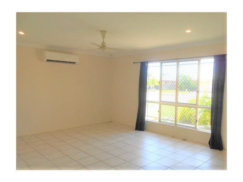 15 Lomond Street, Kirwan QLD 4817
