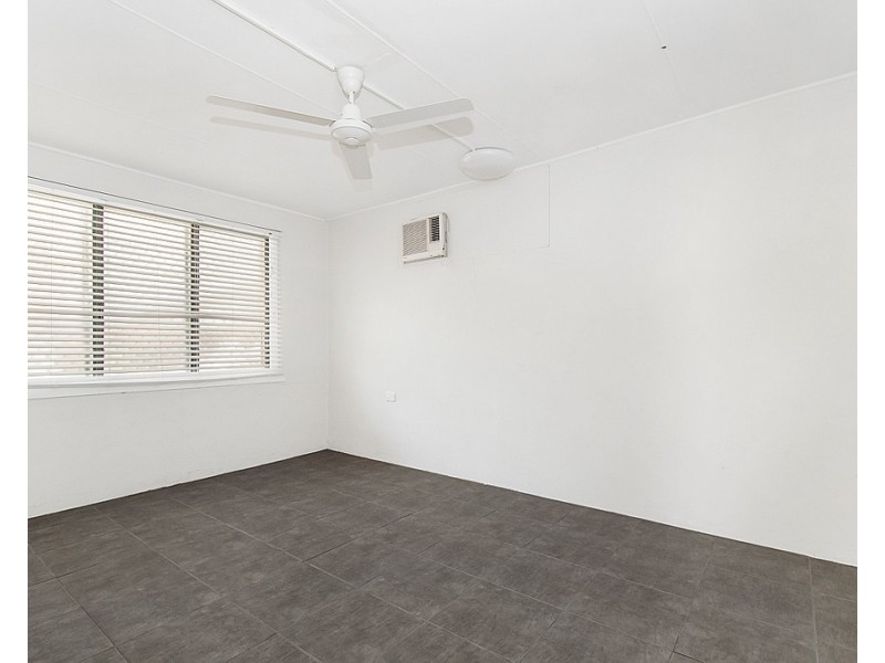 23 Gilbert Crescent, Castle Hill QLD 4810