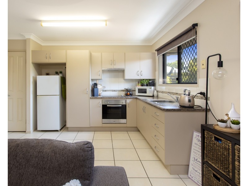 26 Eshelby Street, Bushland Beach QLD 4818