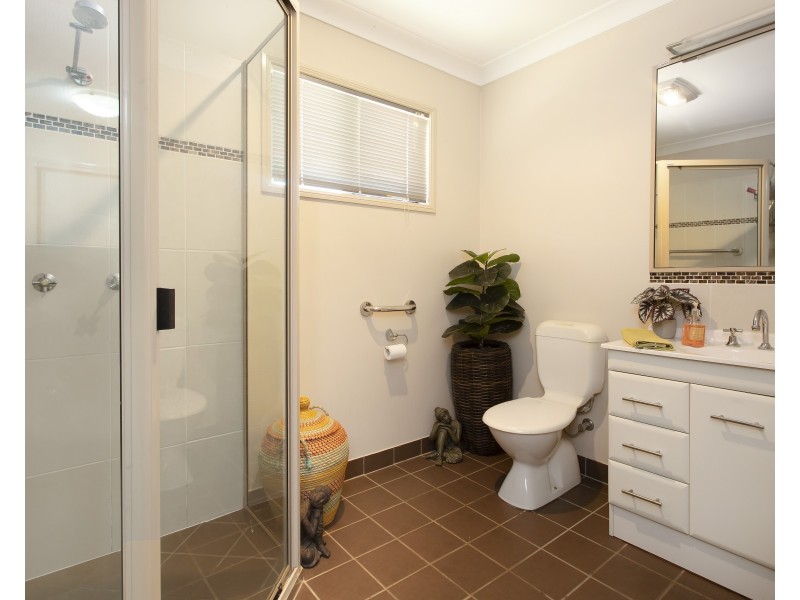 26 Eshelby Street, Bushland Beach QLD 4818