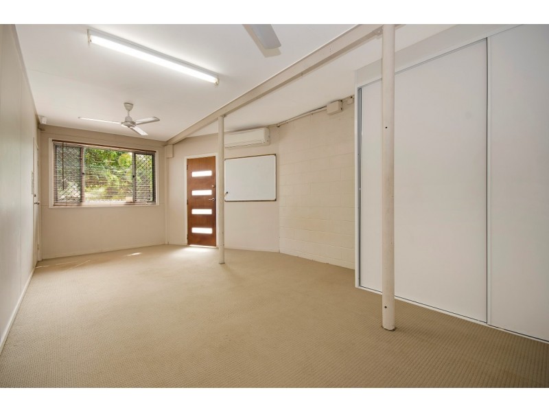 20 Nowland Avenue, Cranbrook QLD 4814