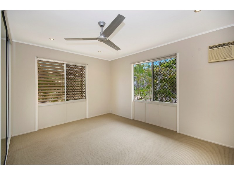 20 Nowland Avenue, Cranbrook QLD 4814