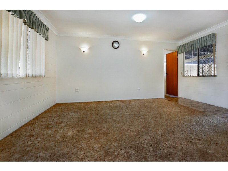 28 Whitsunday Drive, Kirwan QLD 4817