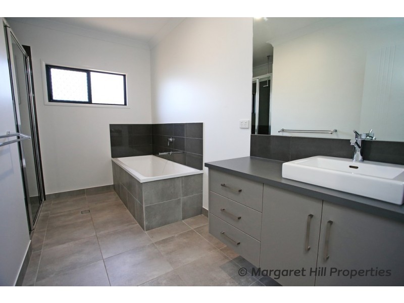 157 Harold Street, West End QLD 4810