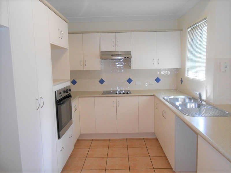 30 Cockatoo Circuit, Douglas QLD 4814