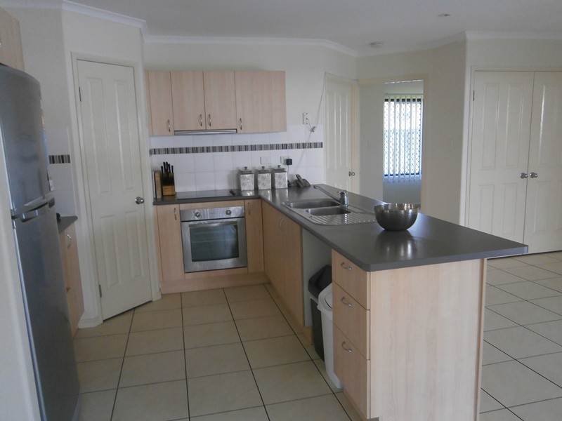 60 Woodwark Drive, Bushland Beach QLD 4818