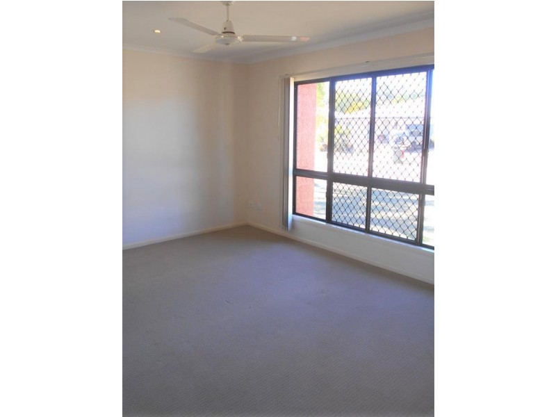 60 Woodwark Drive, Bushland Beach QLD 4818