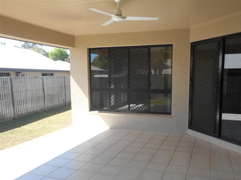 60 Woodwark Drive, Bushland Beach QLD 4818