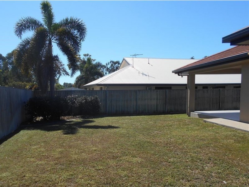 60 Woodwark Drive, Bushland Beach QLD 4818