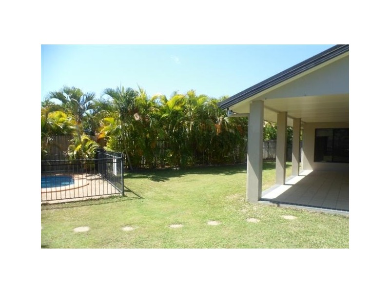 19 Templeton Crescent, Douglas QLD 4814