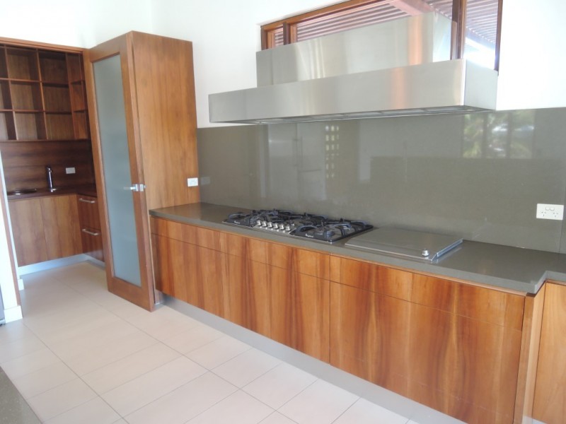 7A Glamis Court, Castle Hill QLD 4810