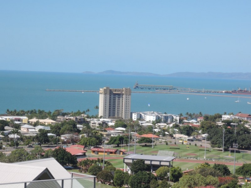 7A Glamis Court, Castle Hill QLD 4810