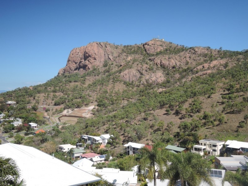 7A Glamis Court, Castle Hill QLD 4810