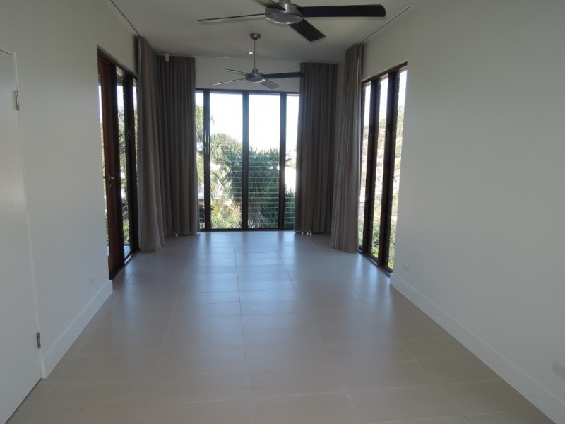 7A Glamis Court, Castle Hill QLD 4810