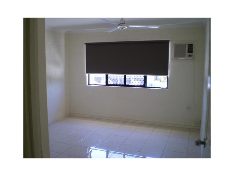 2/10 Boyes Court, Heatley QLD 4814