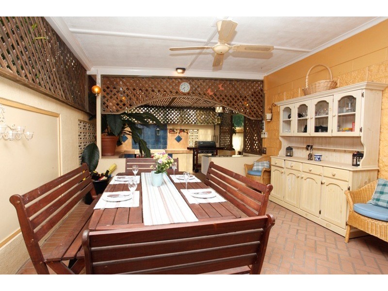 7 Cutler Court, Mount Louisa QLD 4814