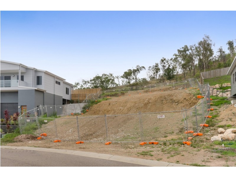 9 Alpine Court, Mount Louisa QLD 4814