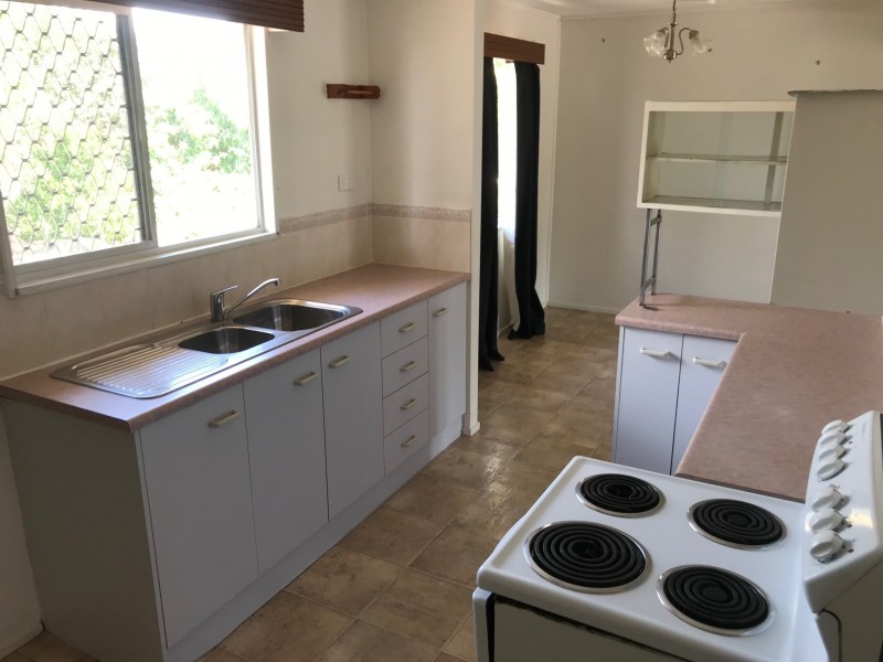 27 Bergin Road, Cranbrook QLD 4814